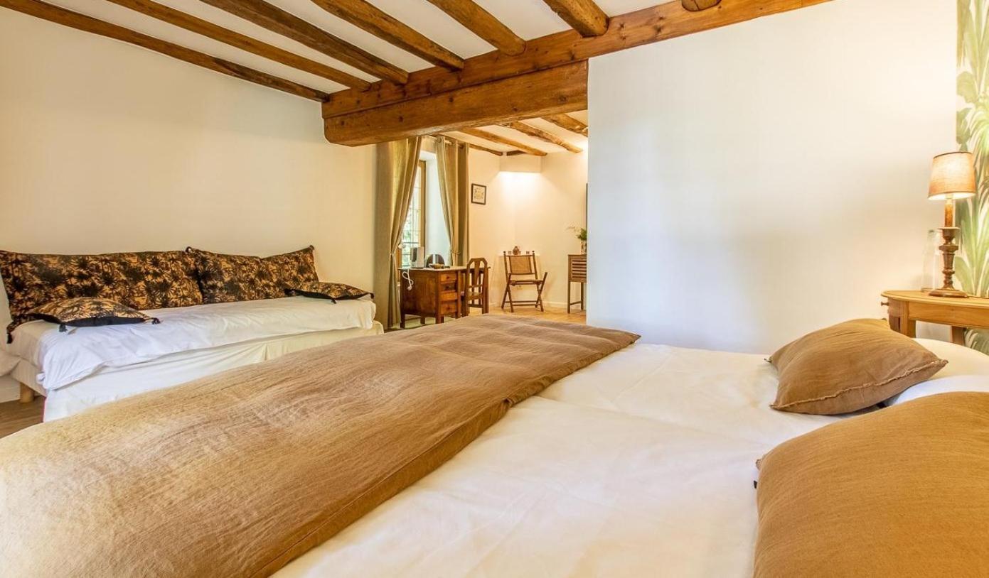 Le Domaine De Moroges Bed and Breakfast Exteriör bild