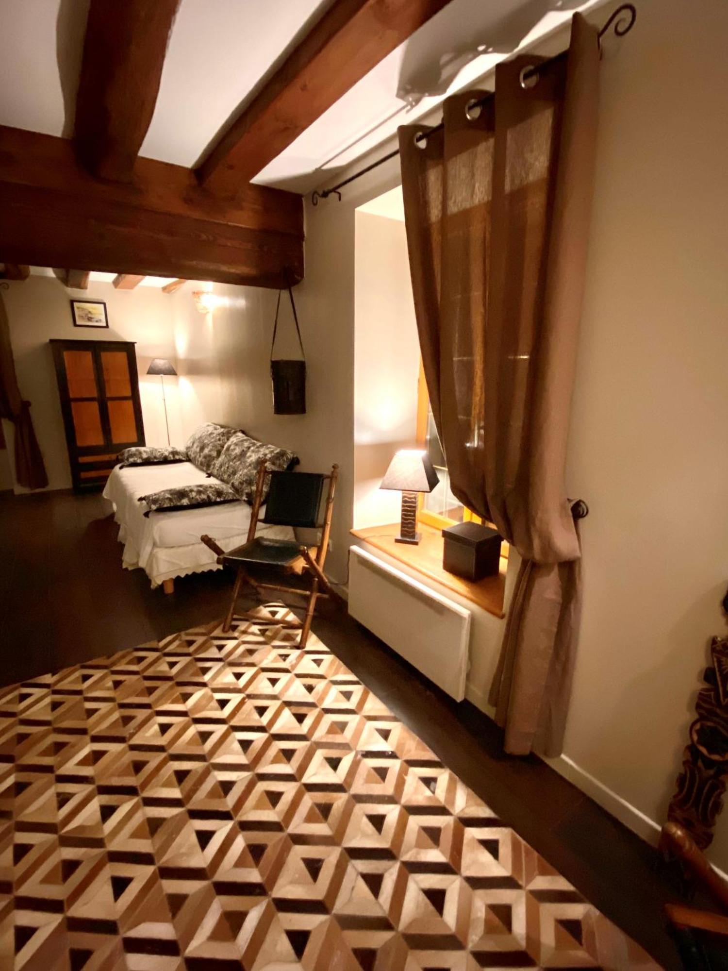 Le Domaine De Moroges Bed and Breakfast Exteriör bild
