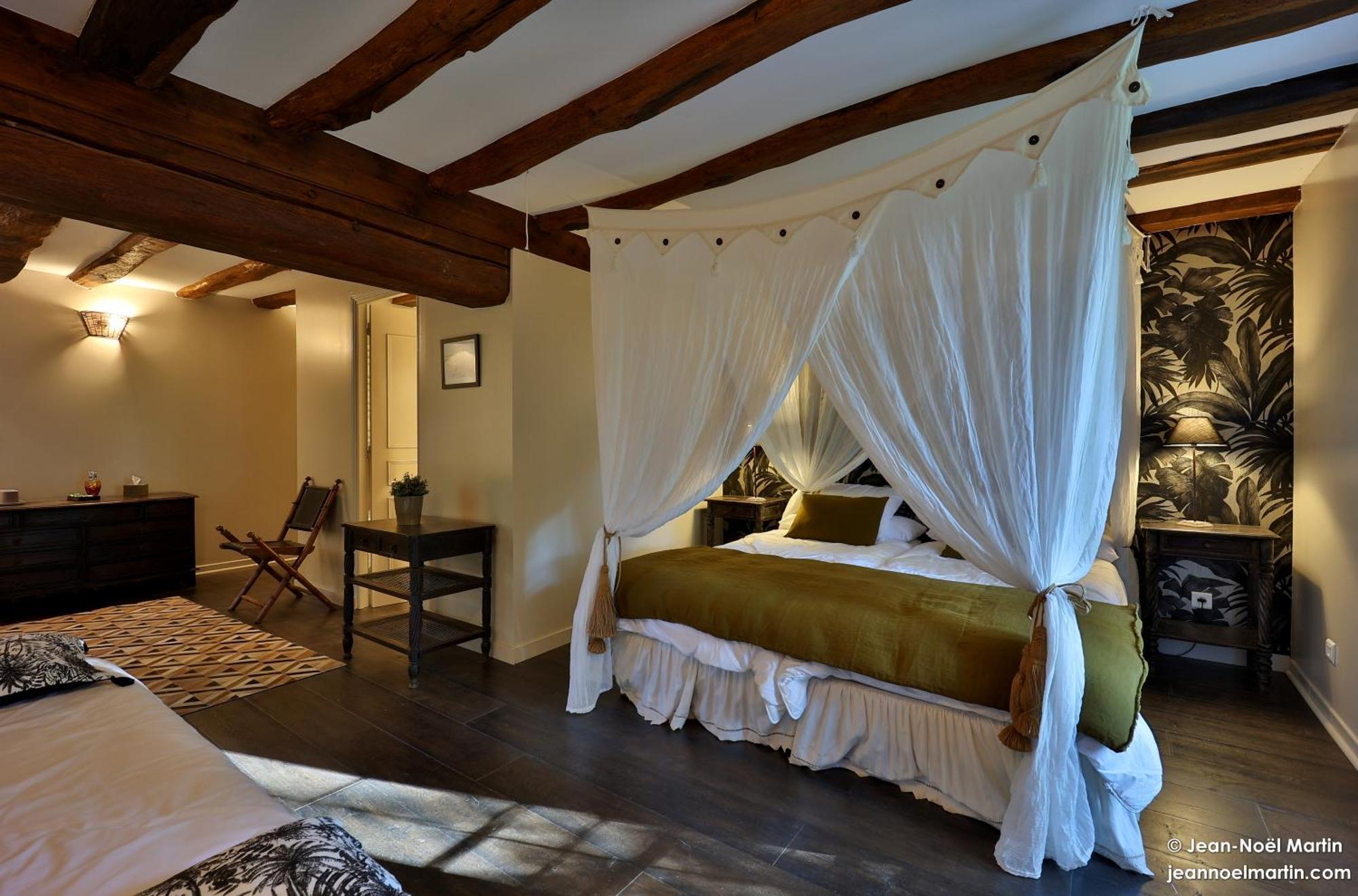 Le Domaine De Moroges Bed and Breakfast Exteriör bild